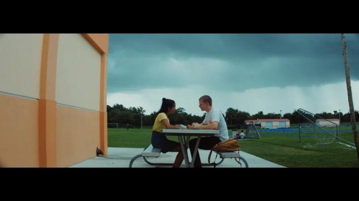Lucas Hedges and Taylor Russell in Waves (2019)