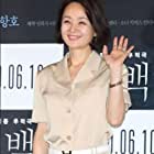 Chong-ok Bae در نقش Grand Queen Dowager Sunwon