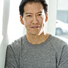 Vic Chao در نقش Demon Emcee