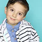 Liam Pileggi در نقش Toddler Michael